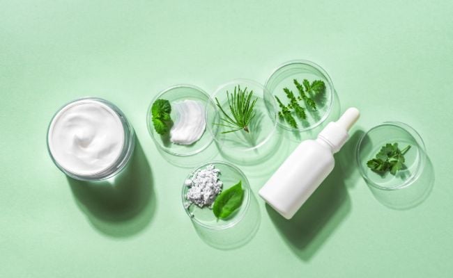 Khám Phá Shop Mỹ Phẩm Flowery Cosmetic – Nơi Đẹp Từ Sự Tinh Tế